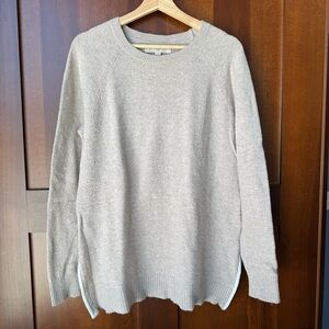 Women’s Loft Cream Sweater with Functional Side Zippers Size Medium